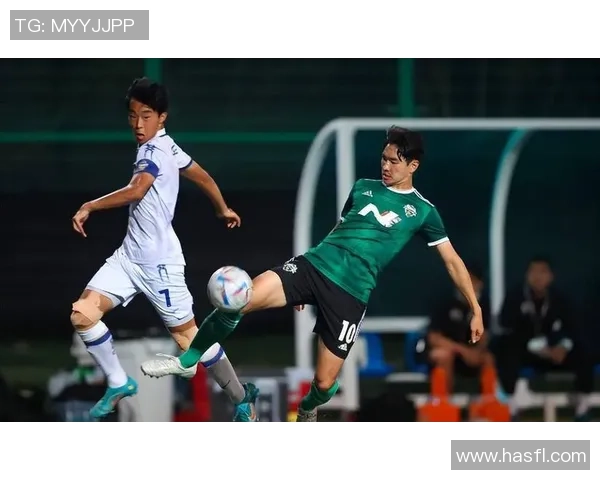 全北现代与富川的精彩对决结果揭晓，赛季走势引人关注