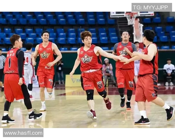 冈萨加大学与北卡罗来纳大学的篮球对决精彩回顾与分析