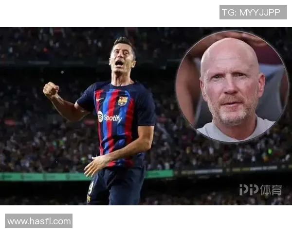 莱万回归安联球场遭拜仁球迷嘘声四起引发热议与争议